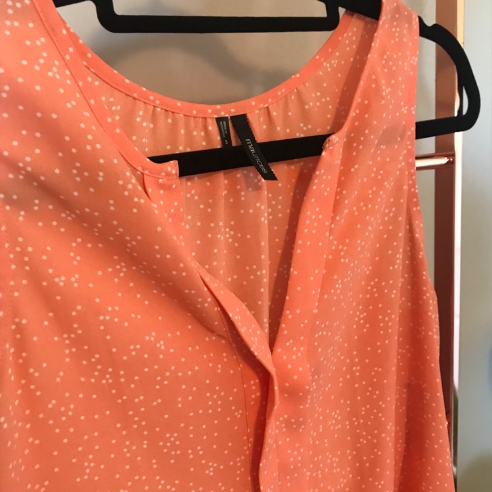 Maurices peach blouse with dots - Picture 2 of 4